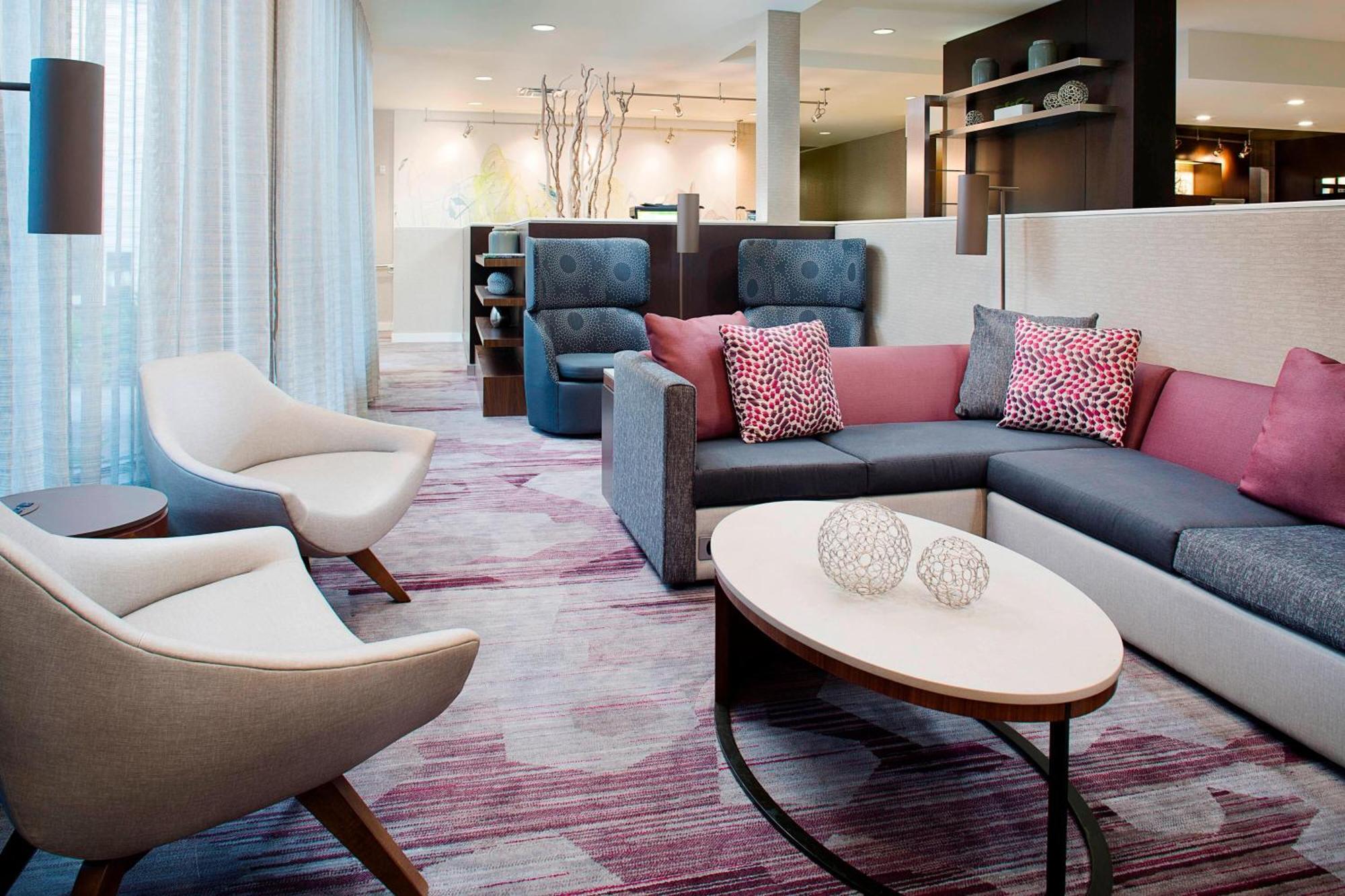 Courtyard By Marriott Birmingham Homewood Exteriör bild