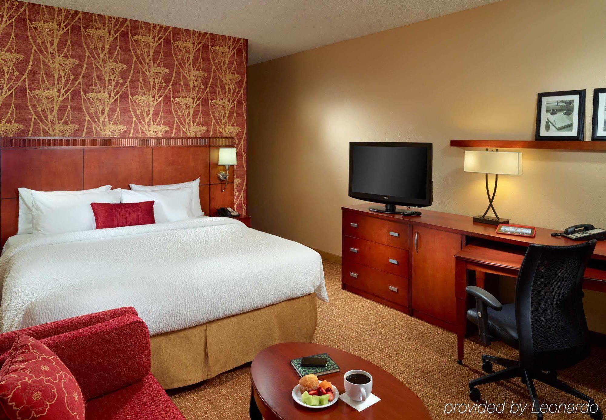 Courtyard By Marriott Birmingham Homewood Exteriör bild